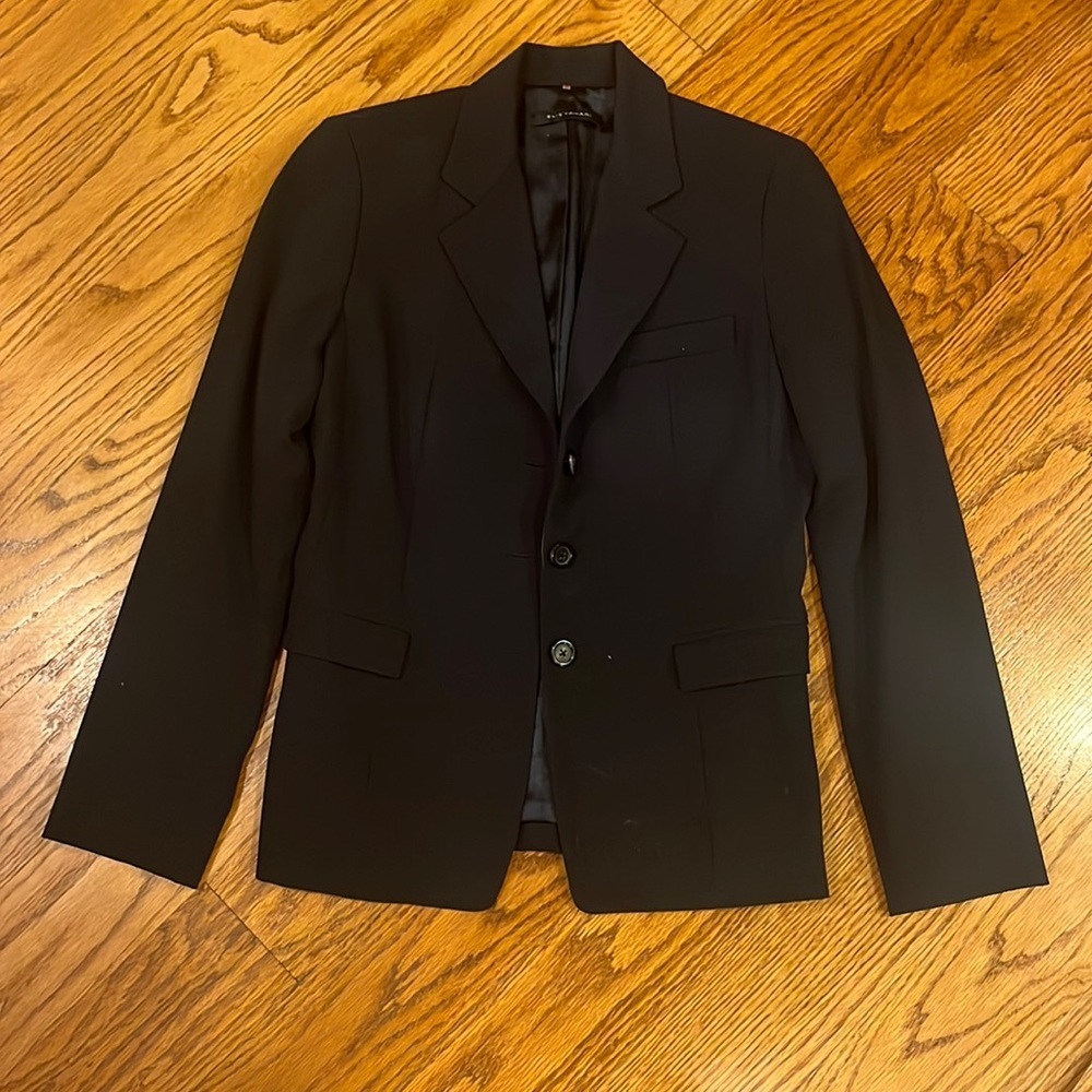 Elie Tahari Woman’s Black Blazer Size US 4